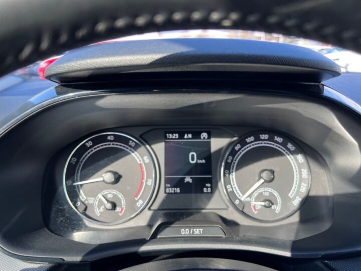 Abbildung Fahrzeugdetailansicht Skoda Fabia - Nr. 16