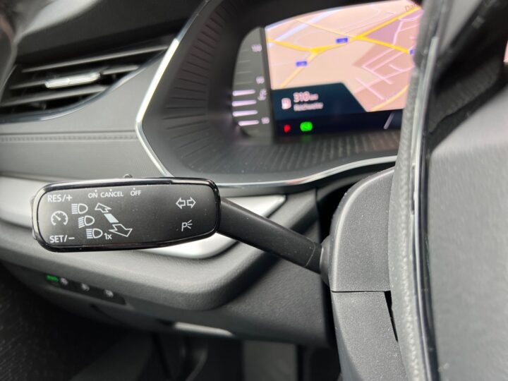 Abbildung Fahrzeugdetailansicht Skoda Octavia - Nr. 42