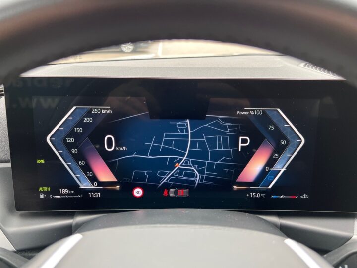 Abbildung Fahrzeugdetailansicht BMW 318 - Nr. 16