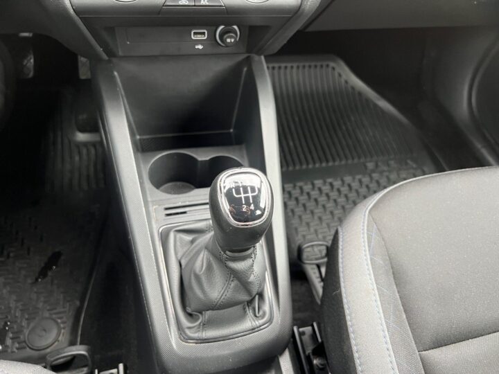 Abbildung Fahrzeugdetailansicht Skoda Fabia - Nr. 23