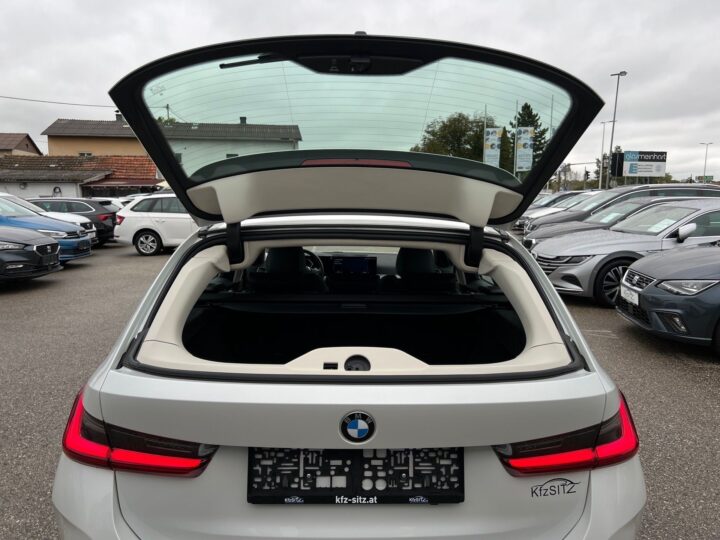 Abbildung Fahrzeugdetailansicht BMW 318 - Nr. 38