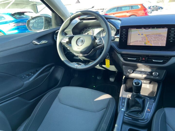 Abbildung Fahrzeugdetailansicht Skoda Fabia - Nr. 11