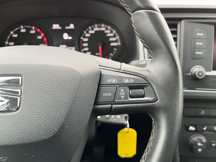 Abbildung Fahrzeugdetailansicht SEAT Ateca - Nr. 36