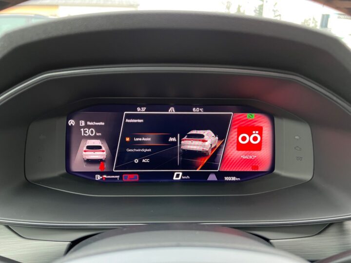 Abbildung Fahrzeugdetailansicht Cupra Formentor - Nr. 17