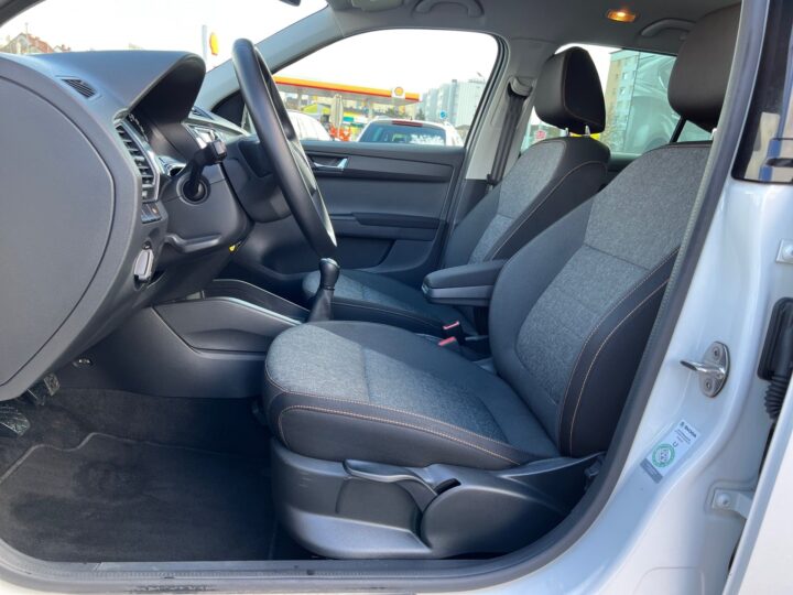 Abbildung Fahrzeugdetailansicht Skoda Fabia - Nr. 12