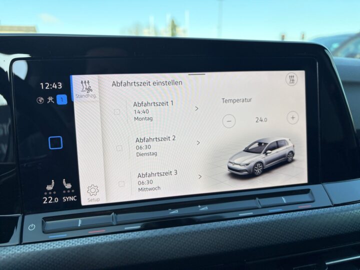 Abbildung Fahrzeugdetailansicht Volkswagen Golf - Nr. 24
