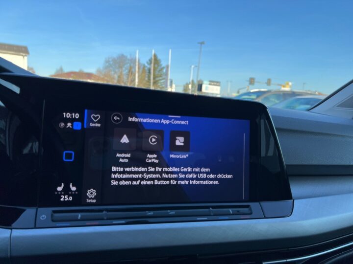 Abbildung Fahrzeugdetailansicht Volkswagen Golf Variant - Nr. 20