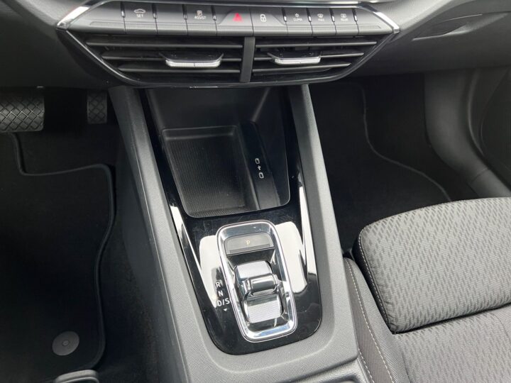 Abbildung Fahrzeugdetailansicht Skoda Octavia - Nr. 28