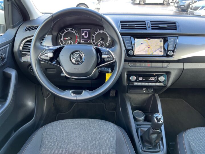 Abbildung Fahrzeugdetailansicht Skoda Fabia - Nr. 10