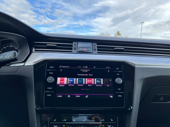 Abbildung Fahrzeugdetailansicht Volkswagen Passat Variant - Nr. 19