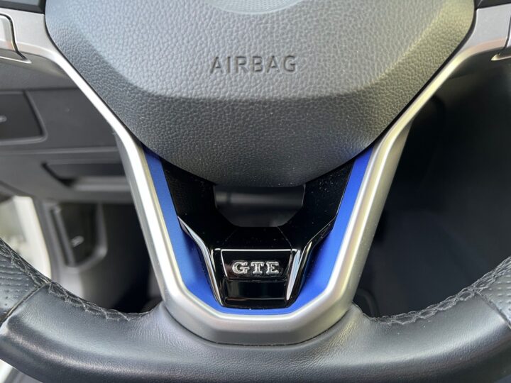 Abbildung Fahrzeugdetailansicht Volkswagen Passat Variant - Nr. 42