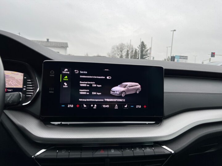 Abbildung Fahrzeugdetailansicht Skoda Octavia - Nr. 25