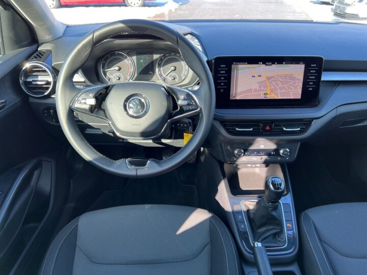 Abbildung Fahrzeugdetailansicht Skoda Fabia - Nr. 10