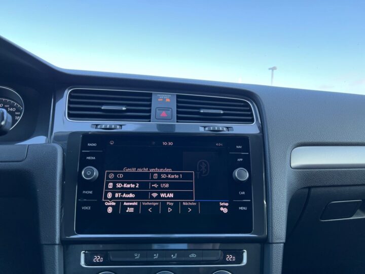 Abbildung Fahrzeugdetailansicht Volkswagen Golf Variant - Nr. 21