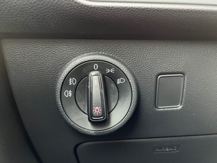 Abbildung Fahrzeugdetailansicht SEAT Ateca - Nr. 40