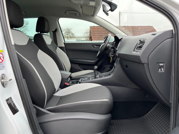 Abbildung Fahrzeugdetailansicht SEAT Ateca - Nr. 31