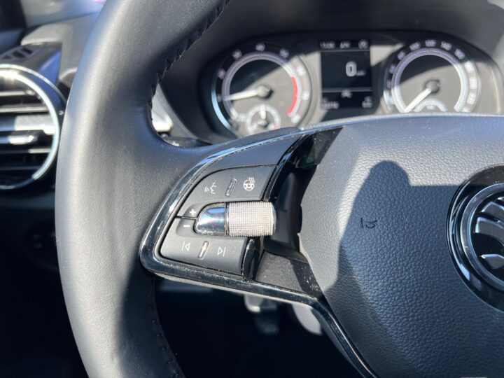 Abbildung Fahrzeugdetailansicht Skoda Fabia - Nr. 38