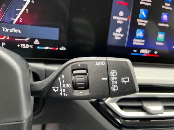 Abbildung Fahrzeugdetailansicht BMW 318 - Nr. 41