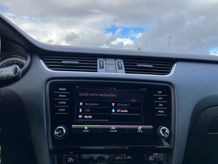 Abbildung Fahrzeugdetailansicht Skoda Octavia - Nr. 20