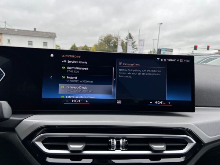 Abbildung Fahrzeugdetailansicht BMW 318 - Nr. 22