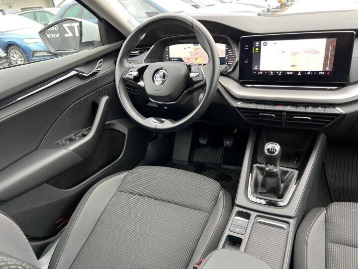 Abbildung Fahrzeugdetailansicht Skoda Octavia - Nr. 11