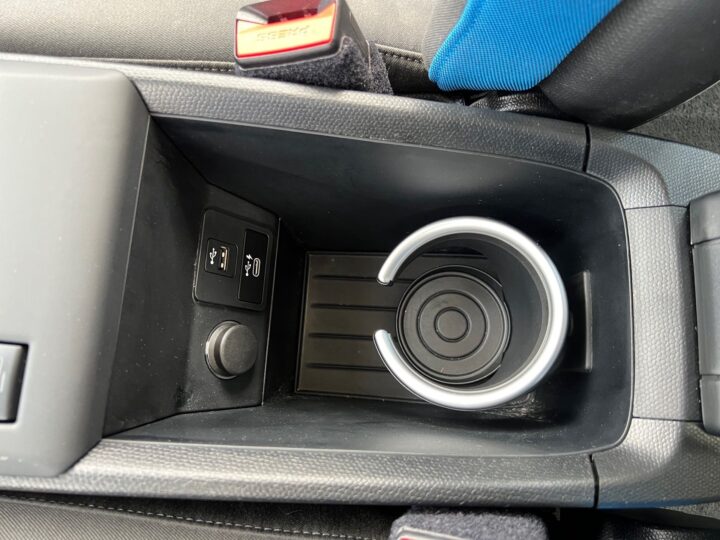 Abbildung Fahrzeugdetailansicht BMW i3 - Nr. 22