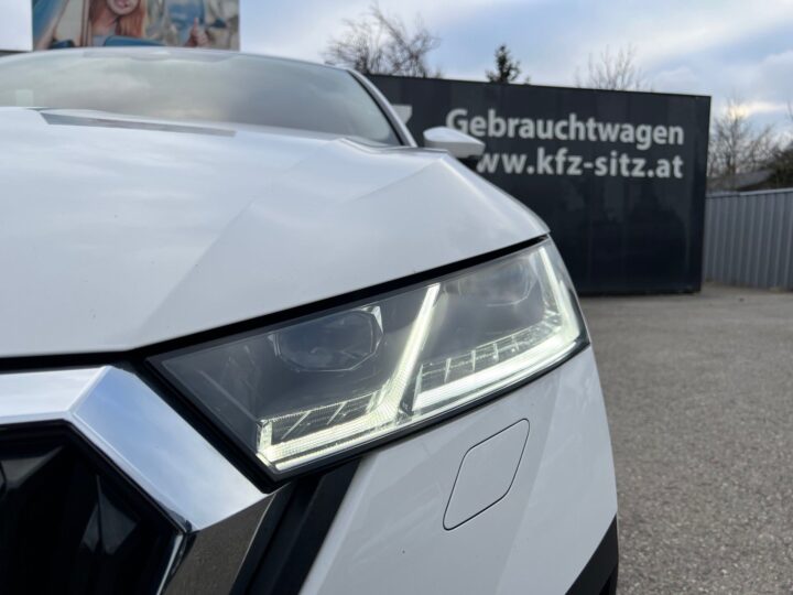 Abbildung Fahrzeugdetailansicht Skoda Octavia - Nr. 34