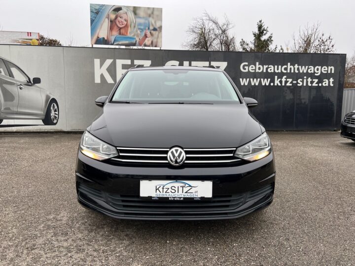 Abbildung Fahrzeugdetailansicht Volkswagen Touran - Nr. 7