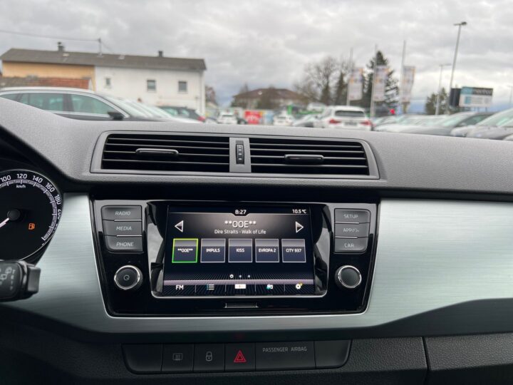 Abbildung Fahrzeugdetailansicht Skoda Fabia - Nr. 18