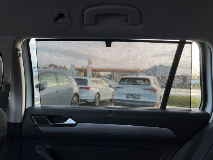 Abbildung Fahrzeugdetailansicht Volkswagen Passat Variant - Nr. 39