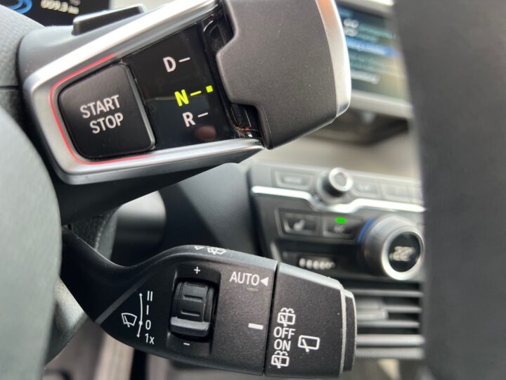 Abbildung Fahrzeugdetailansicht BMW i3 - Nr. 37