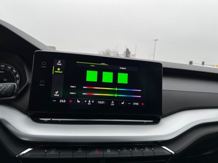 Abbildung Fahrzeugdetailansicht Skoda Octavia - Nr. 22