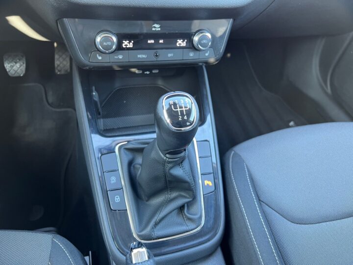 Abbildung Fahrzeugdetailansicht Skoda Fabia - Nr. 29