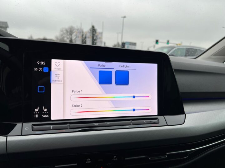 Abbildung Fahrzeugdetailansicht Volkswagen Golf Variant - Nr. 22