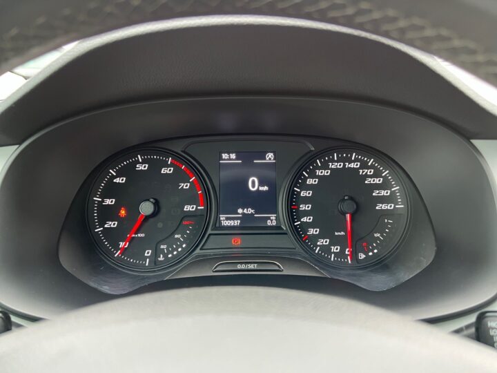 Abbildung Fahrzeugdetailansicht SEAT Ateca - Nr. 16