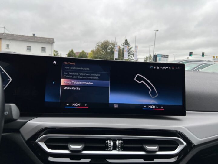 Abbildung Fahrzeugdetailansicht BMW 318 - Nr. 20