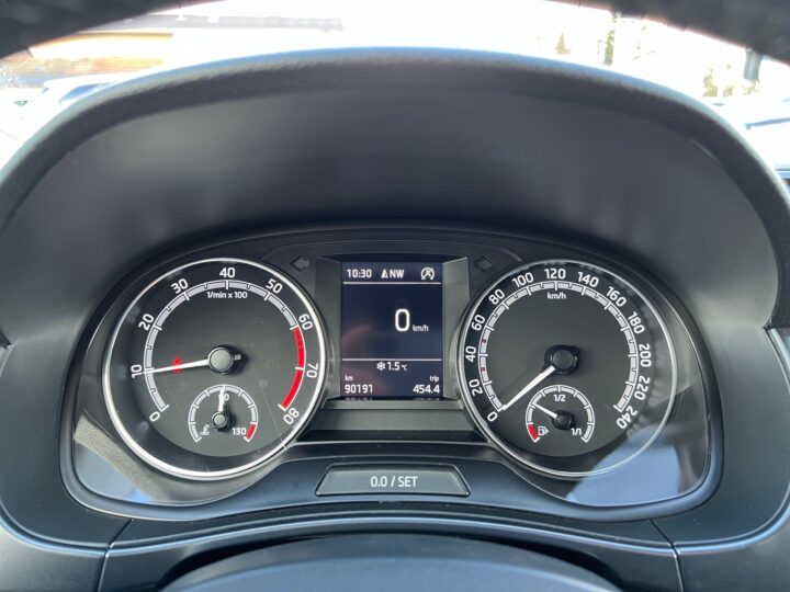 Abbildung Fahrzeugdetailansicht Skoda Fabia - Nr. 16