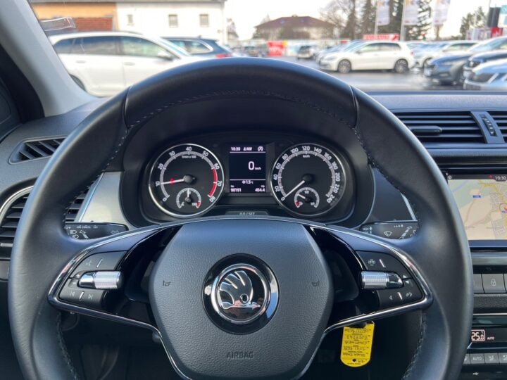 Abbildung Fahrzeugdetailansicht Skoda Fabia - Nr. 15