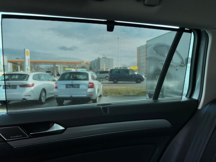 Abbildung Fahrzeugdetailansicht Volkswagen Passat Variant - Nr. 44