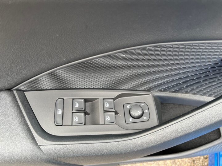 Abbildung Fahrzeugdetailansicht Skoda Octavia - Nr. 32