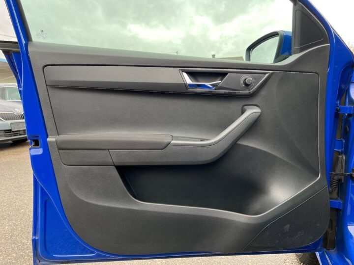 Abbildung Fahrzeugdetailansicht Skoda Fabia - Nr. 27