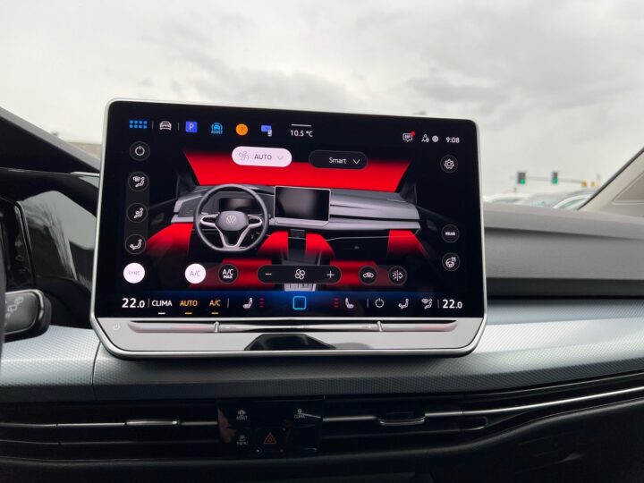 Abbildung Fahrzeugdetailansicht Volkswagen Golf - Nr. 25