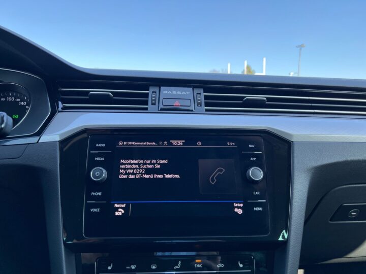 Abbildung Fahrzeugdetailansicht Volkswagen Passat Variant - Nr. 22