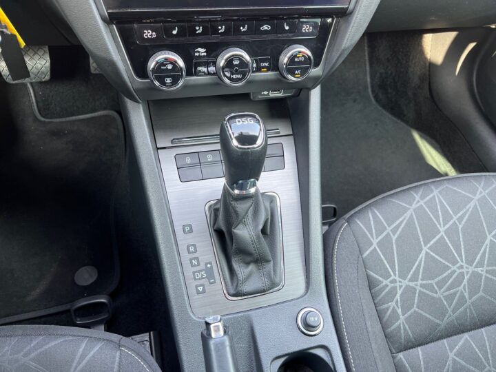 Abbildung Fahrzeugdetailansicht Skoda Octavia - Nr. 29