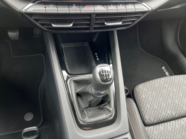 Abbildung Fahrzeugdetailansicht Skoda Octavia - Nr. 27