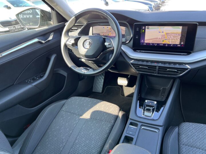 Abbildung Fahrzeugdetailansicht Skoda Octavia - Nr. 11