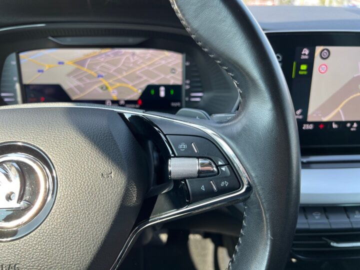 Abbildung Fahrzeugdetailansicht Skoda Octavia - Nr. 38