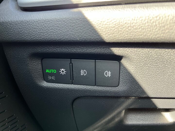 Abbildung Fahrzeugdetailansicht Skoda Octavia - Nr. 44