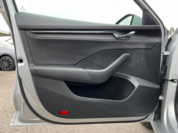 Abbildung Fahrzeugdetailansicht Skoda Octavia - Nr. 30