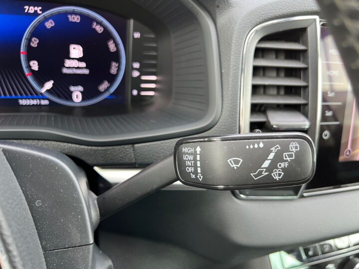 Abbildung Fahrzeugdetailansicht Skoda Karoq - Nr. 40